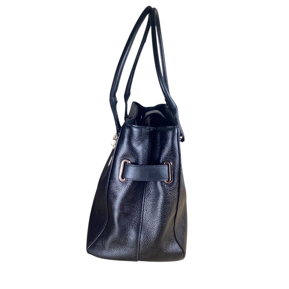 36488 Swagger Carryall Black Pebbled Leather Tote Bag Gold Hardware